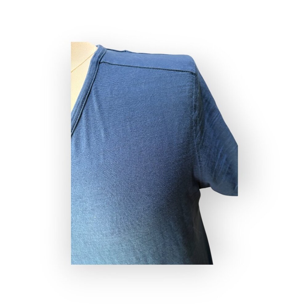 Hugo Boss men t shirt - Picture 2 of 6